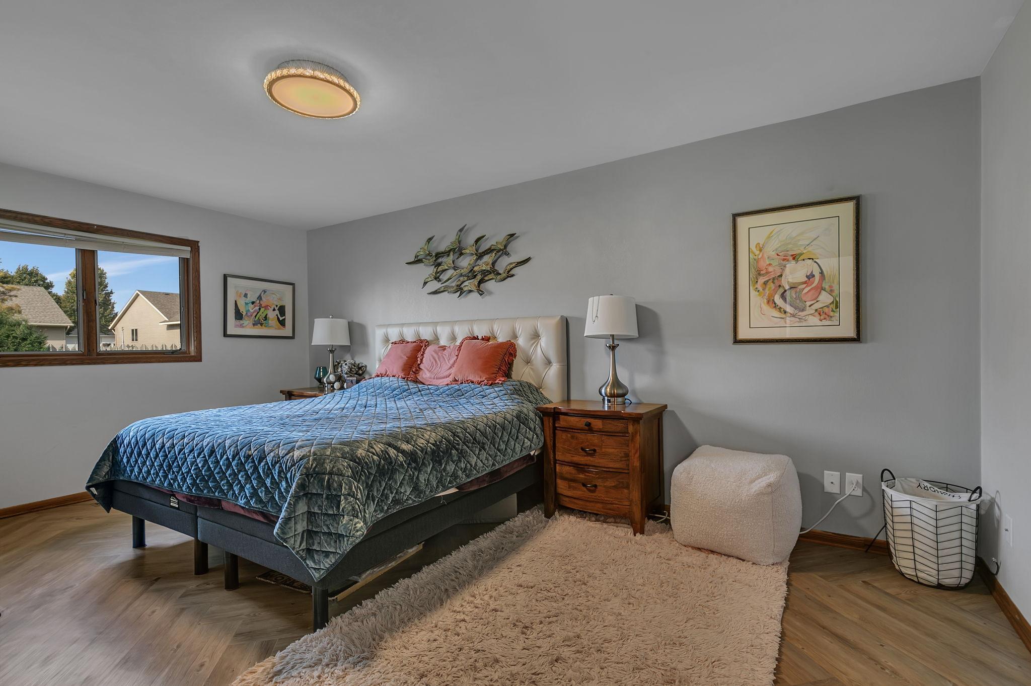 2506 9th Street SW