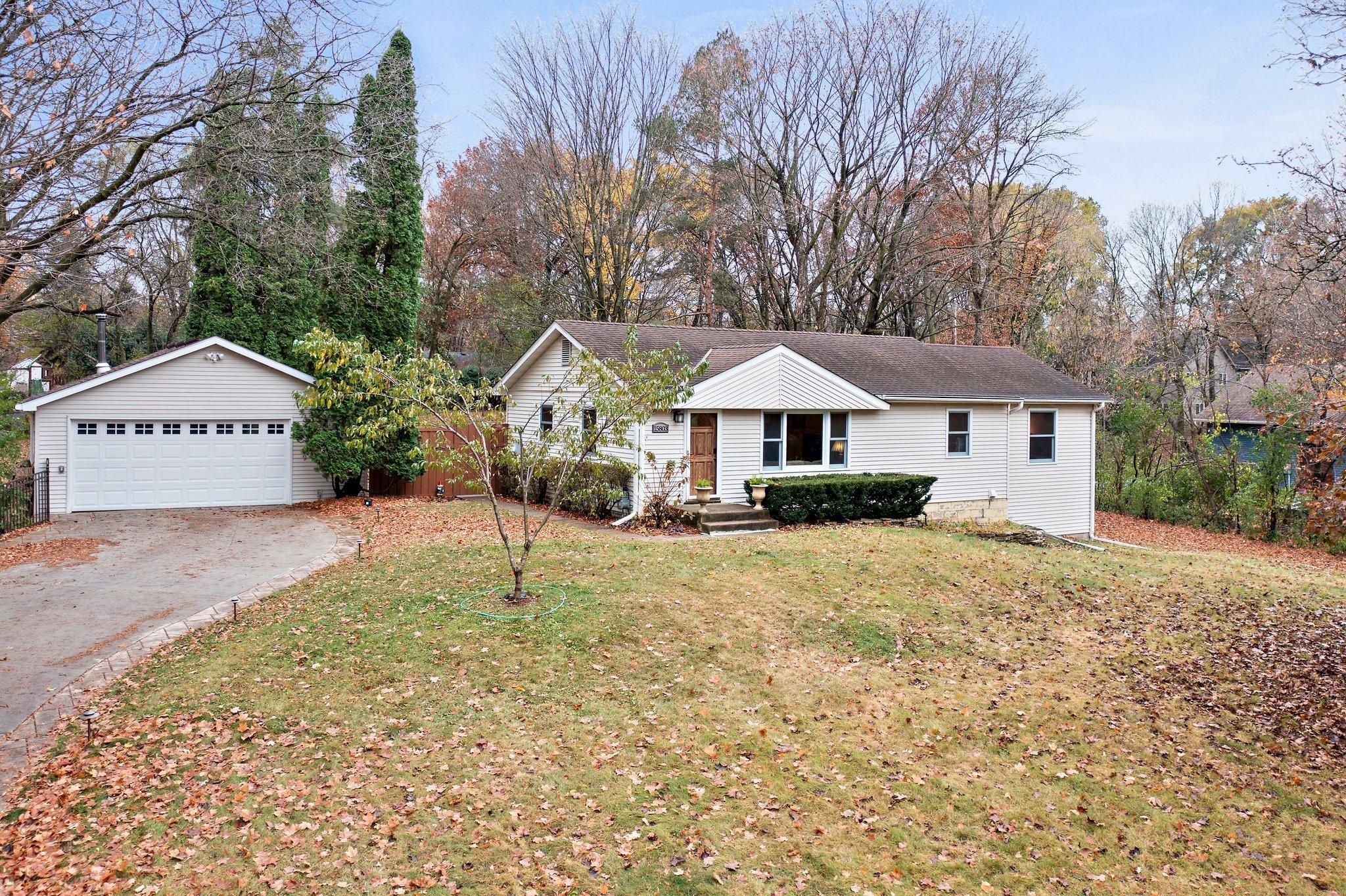 15803 Sunset Road