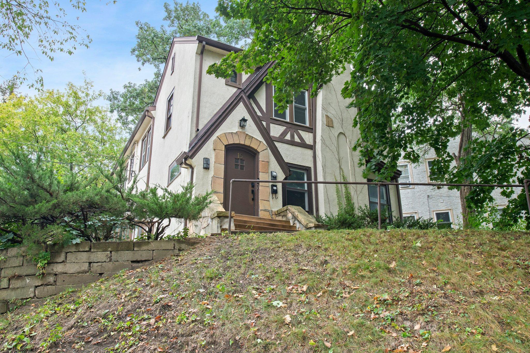 15 Arthur Avenue SE