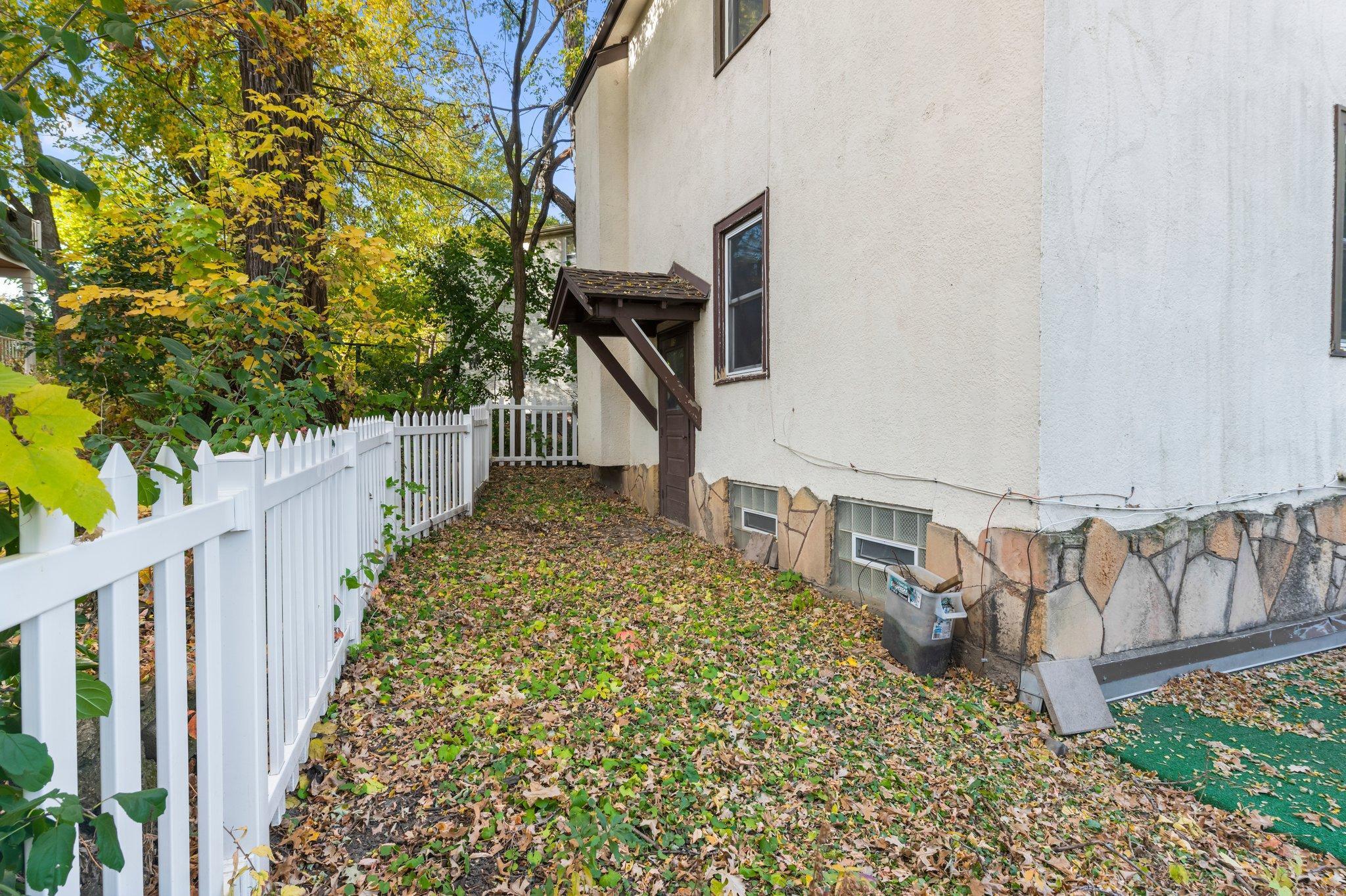 15 Arthur Avenue SE