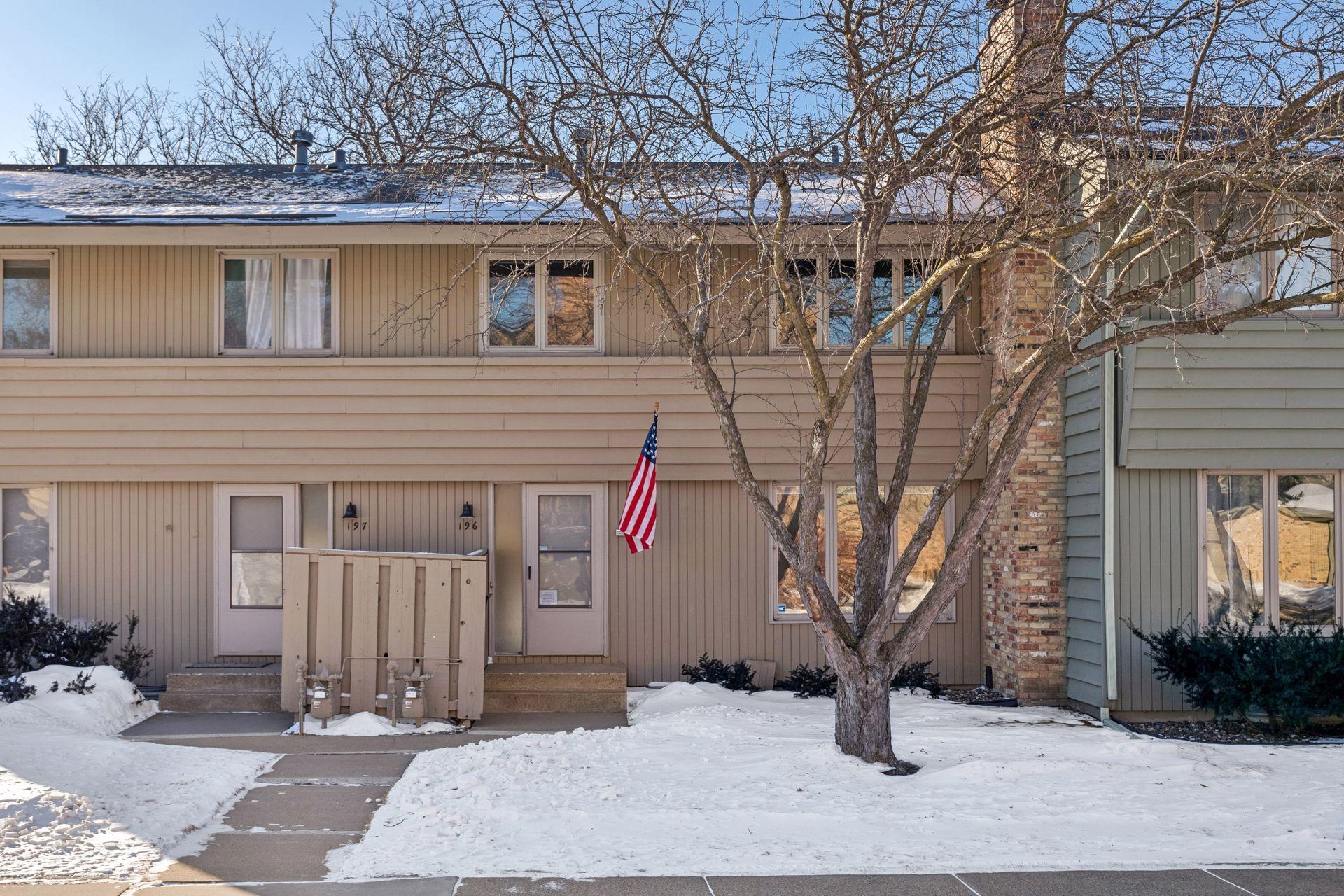 196 Windsor Lane