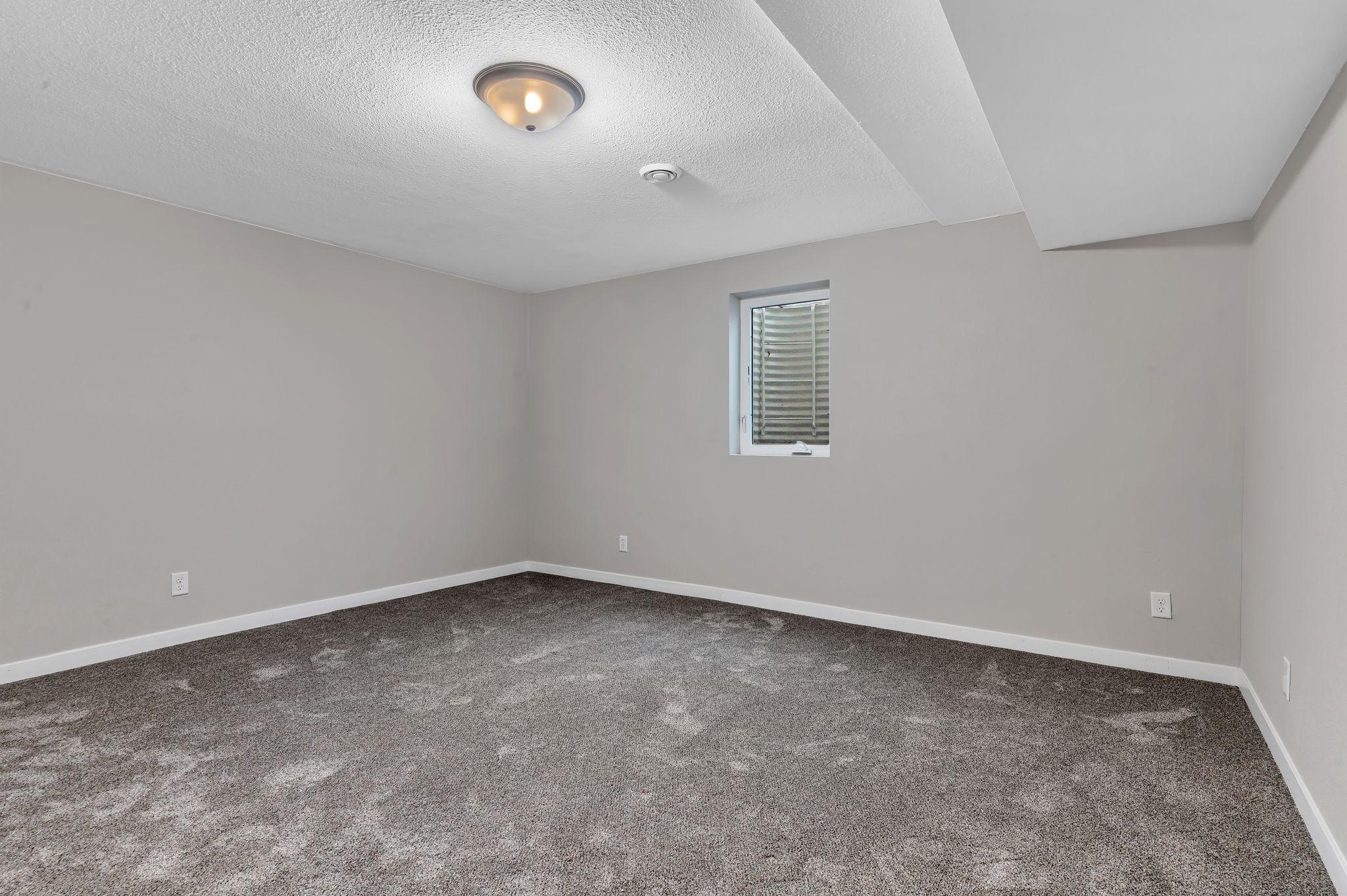 1811 13th Street SE