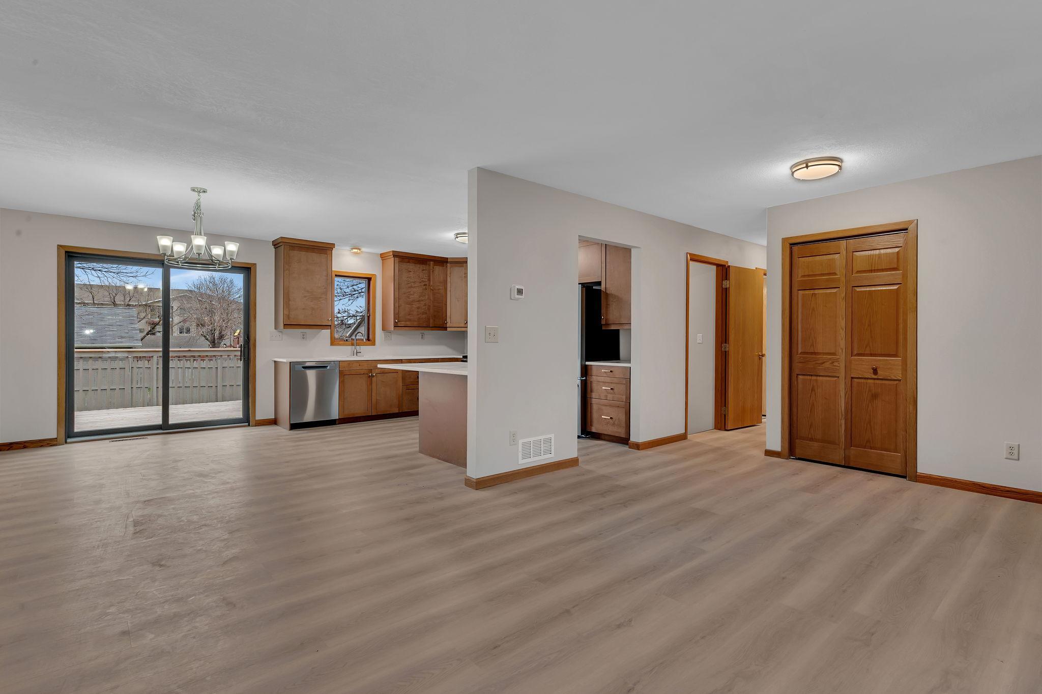 1811 13th Street SE