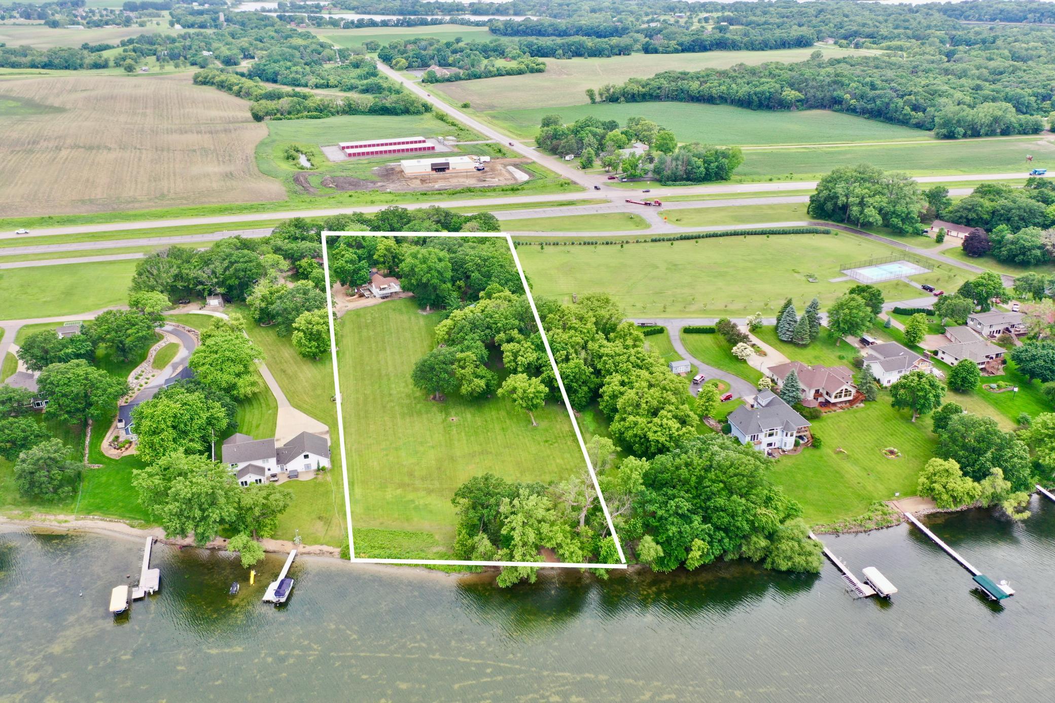 5861 Highway 71 NE