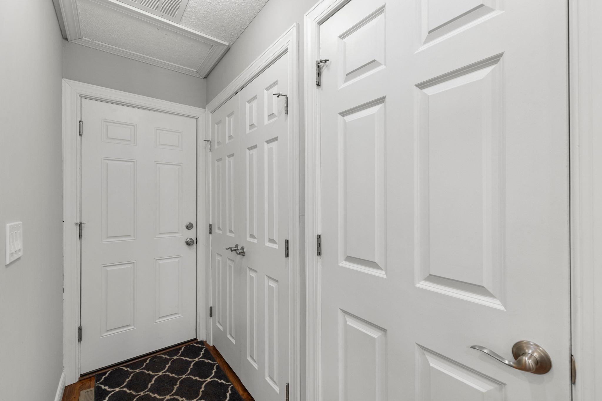 1185 weston