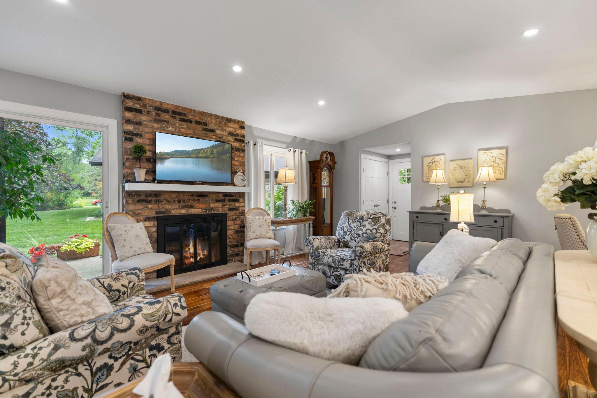 1185 weston
