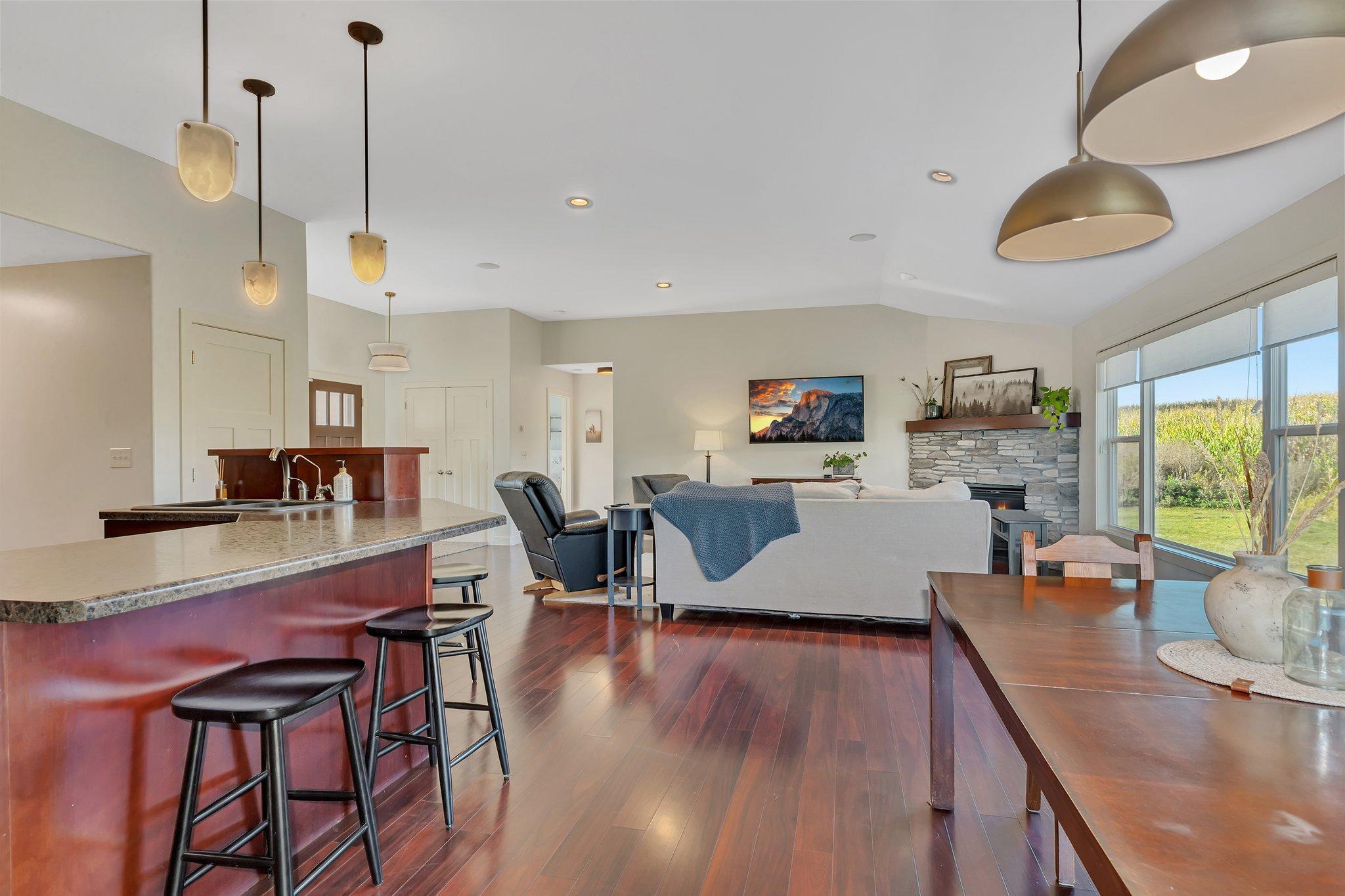 7600 12th Street NW