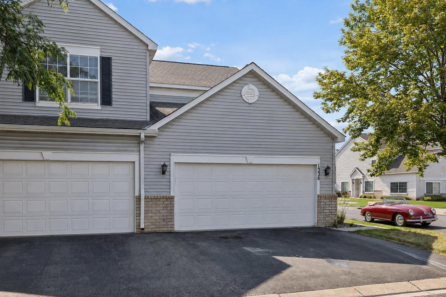 1336 Yorkshire Lane
