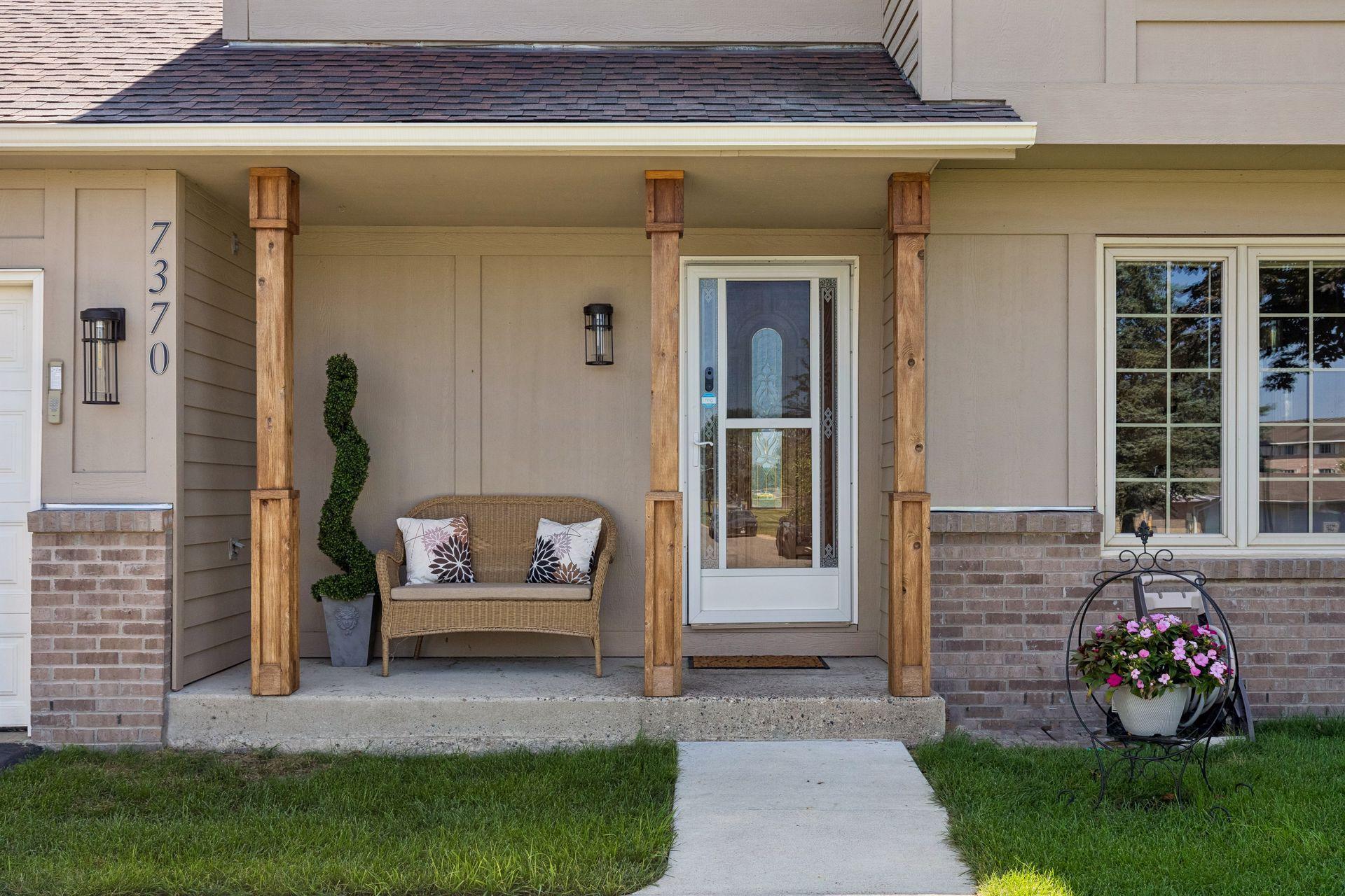 7370 158th Street W