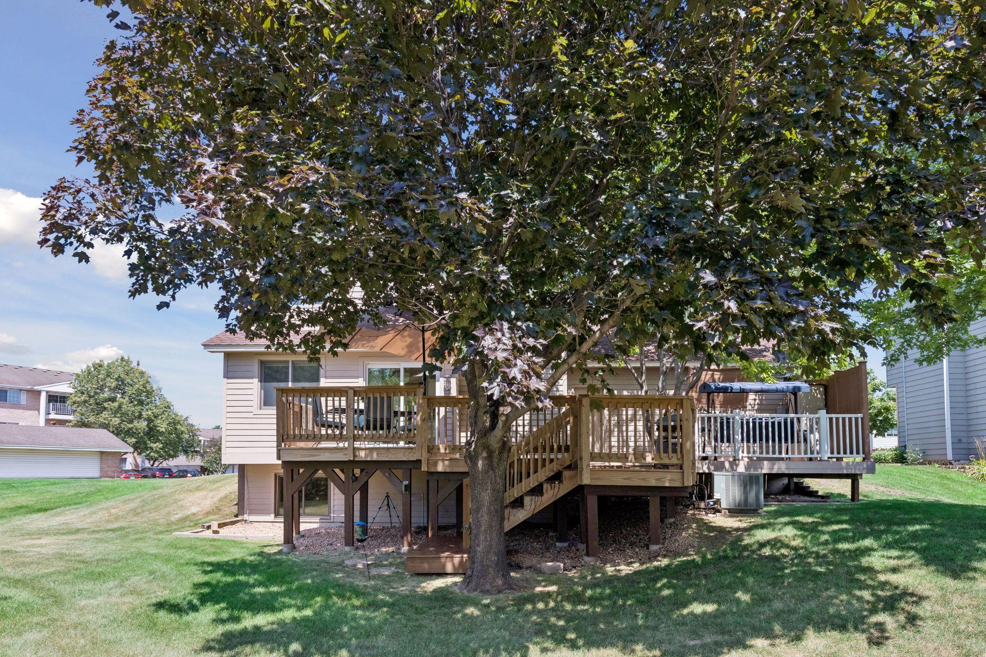 7370 158th Street W