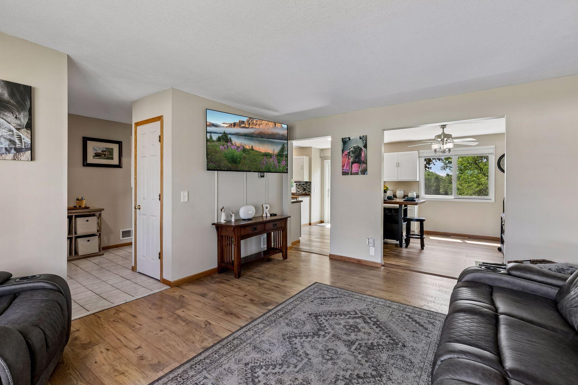 7370 158th Street W