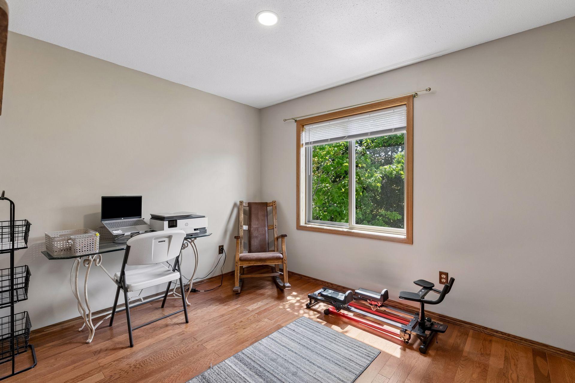 7370 158th Street W