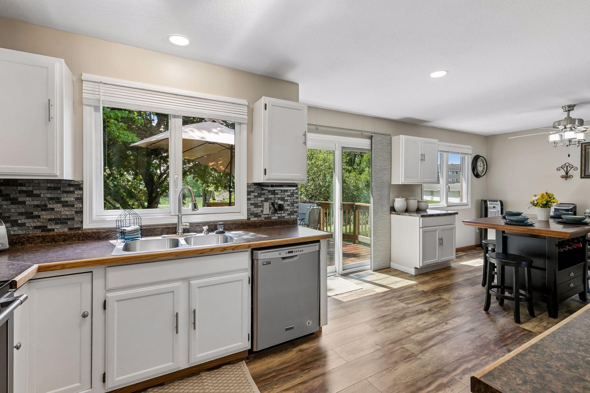 7370 158th Street W
