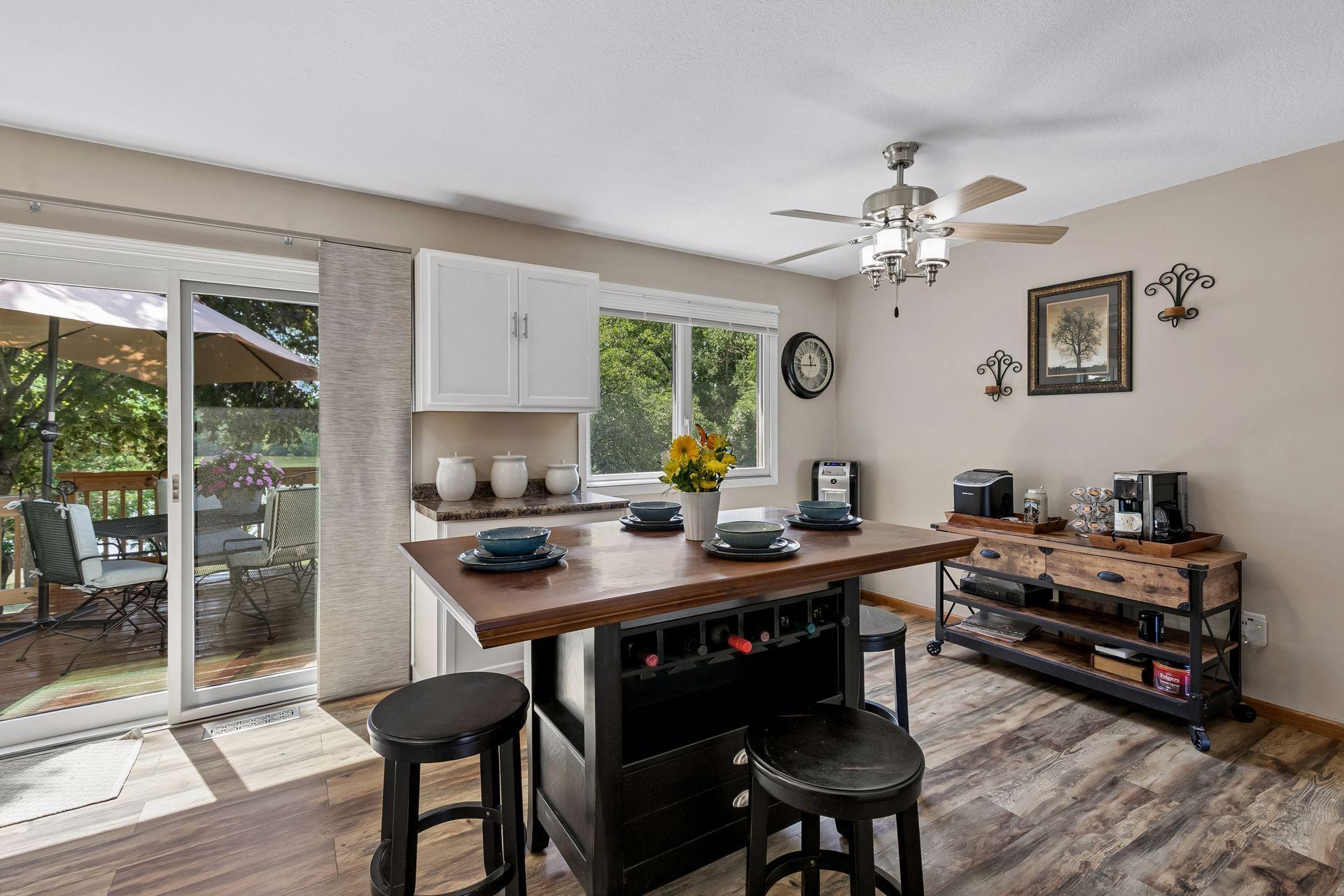 7370 158th Street W