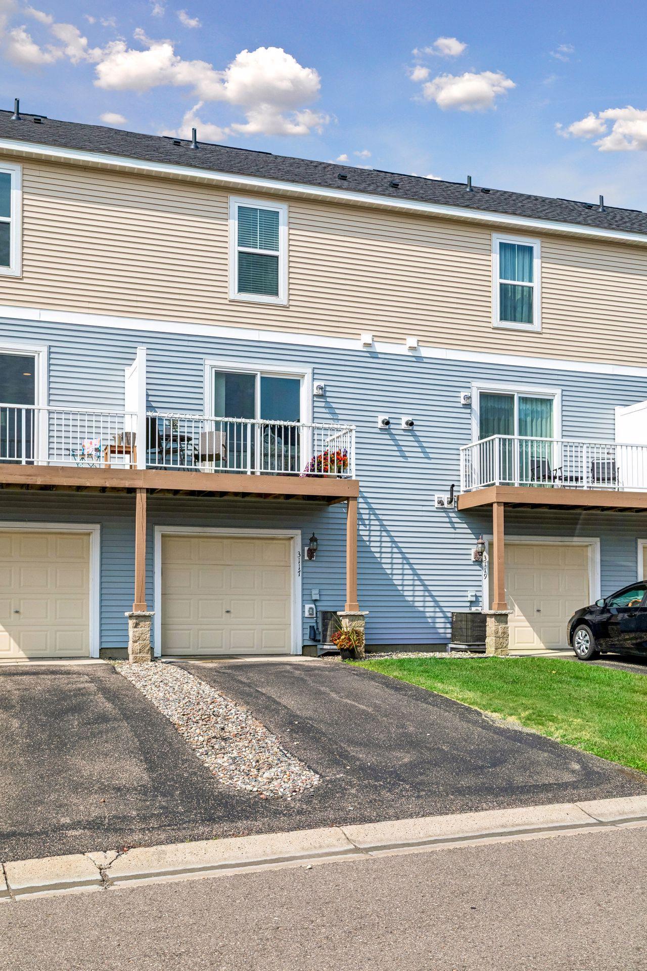 3117 Clover Ridge Drive