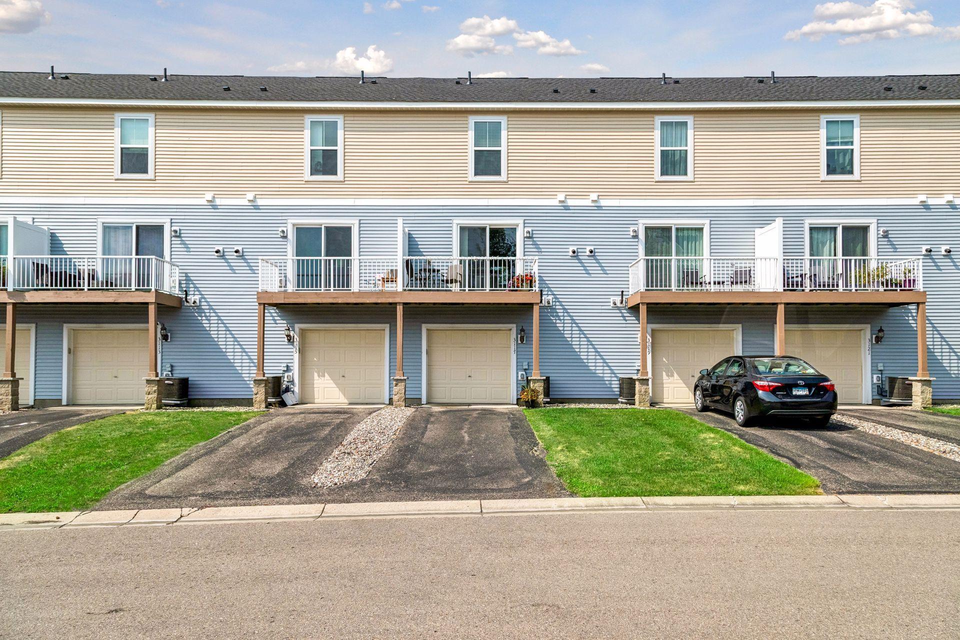3117 Clover Ridge Drive