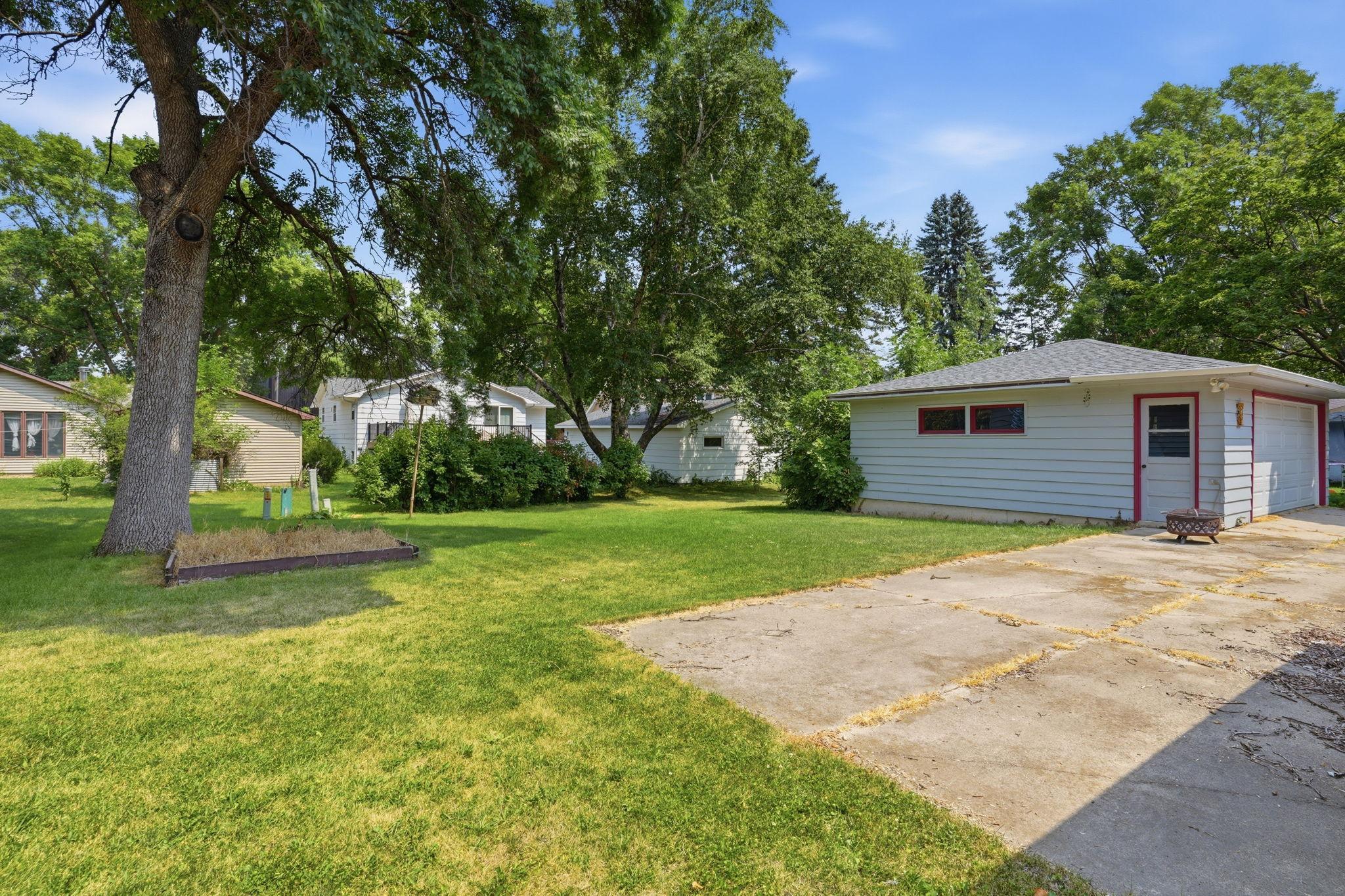 1120 Quincy Avenue