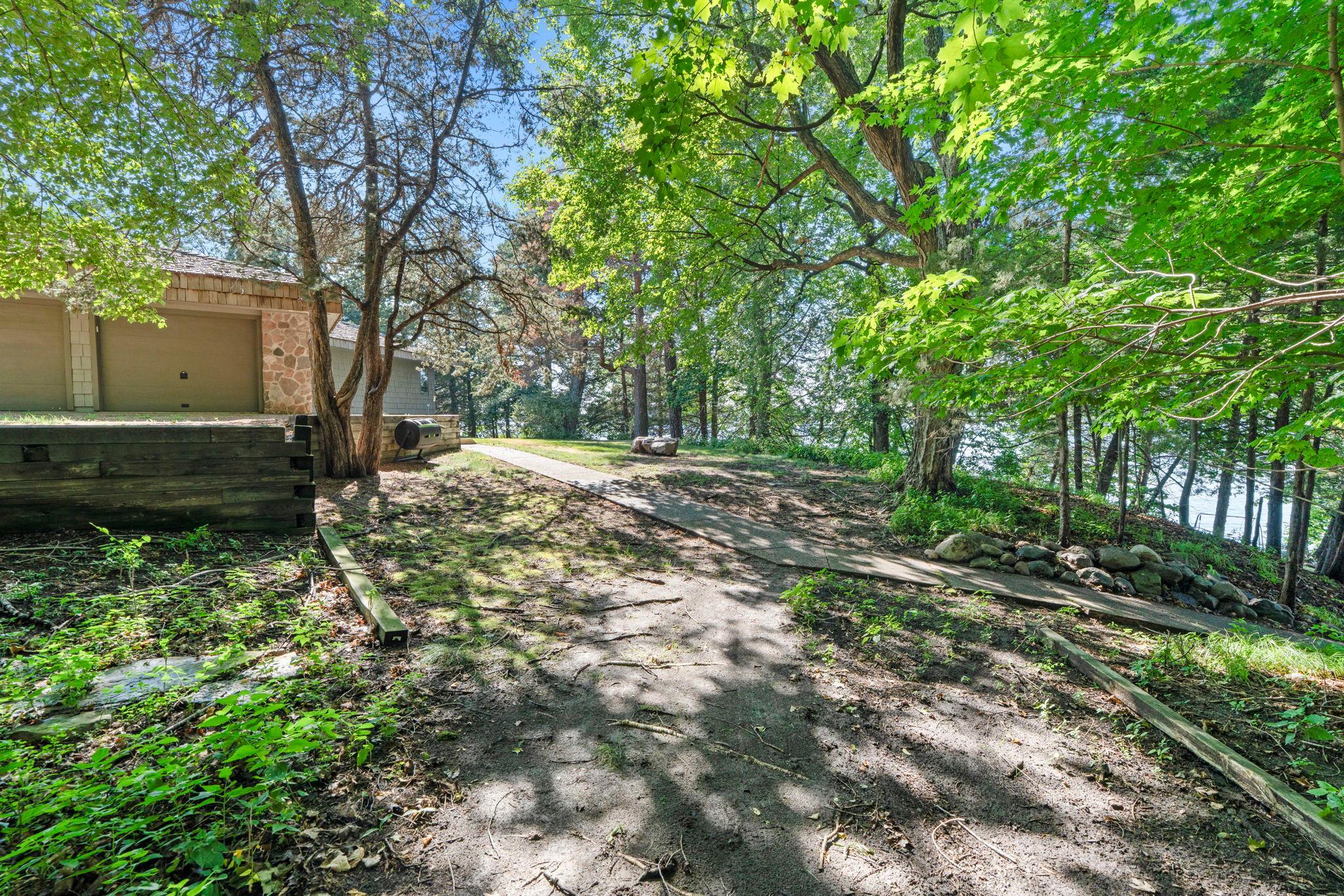 3942 Enchanted Lane