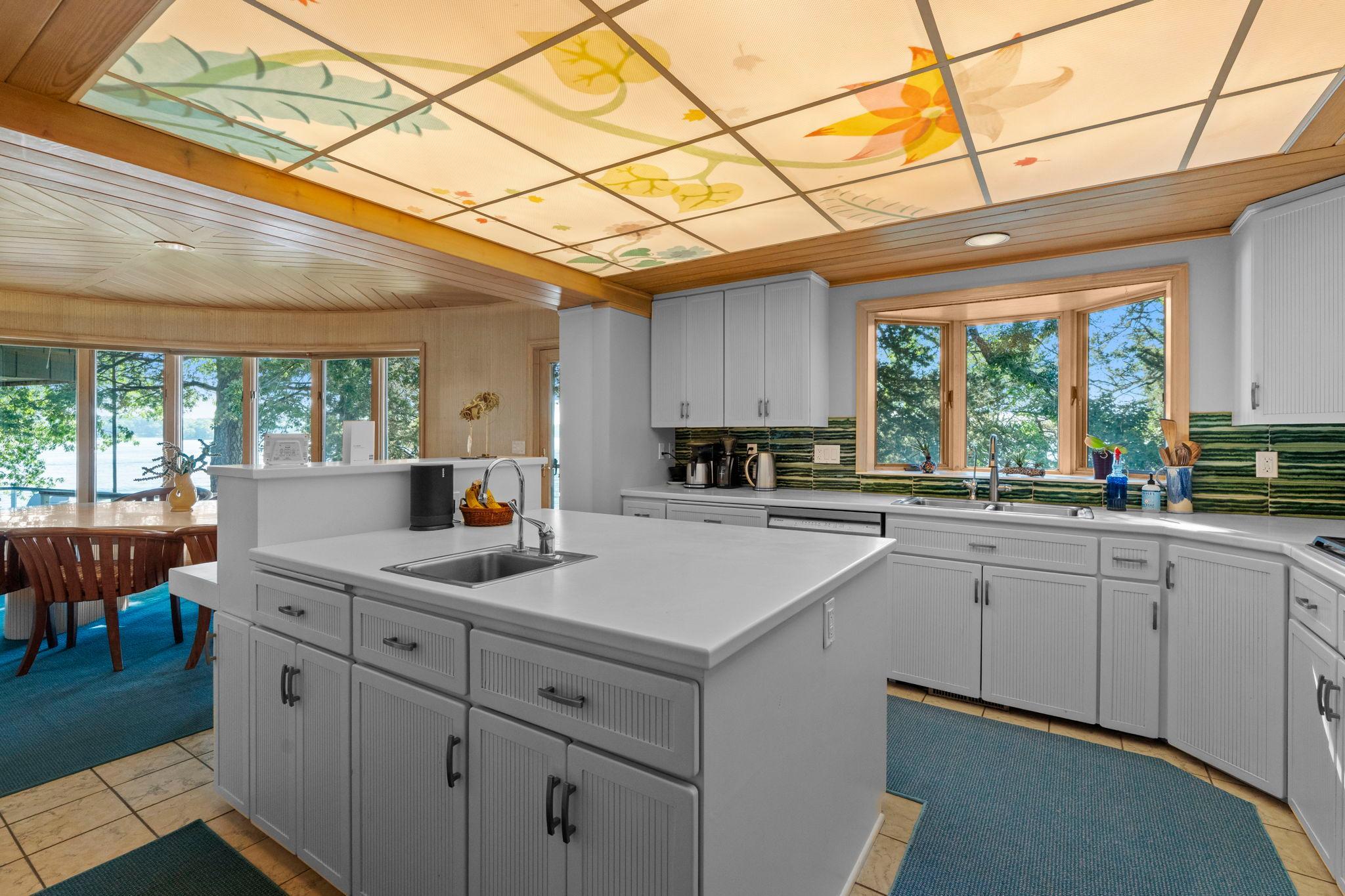 3942 Enchanted Lane