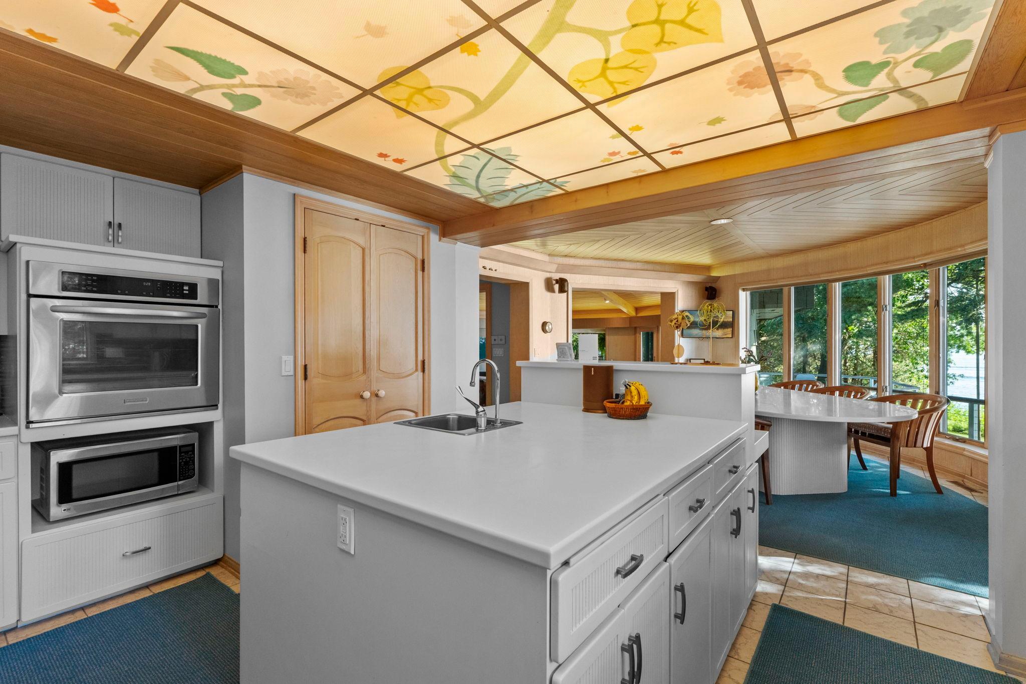 3942 Enchanted Lane