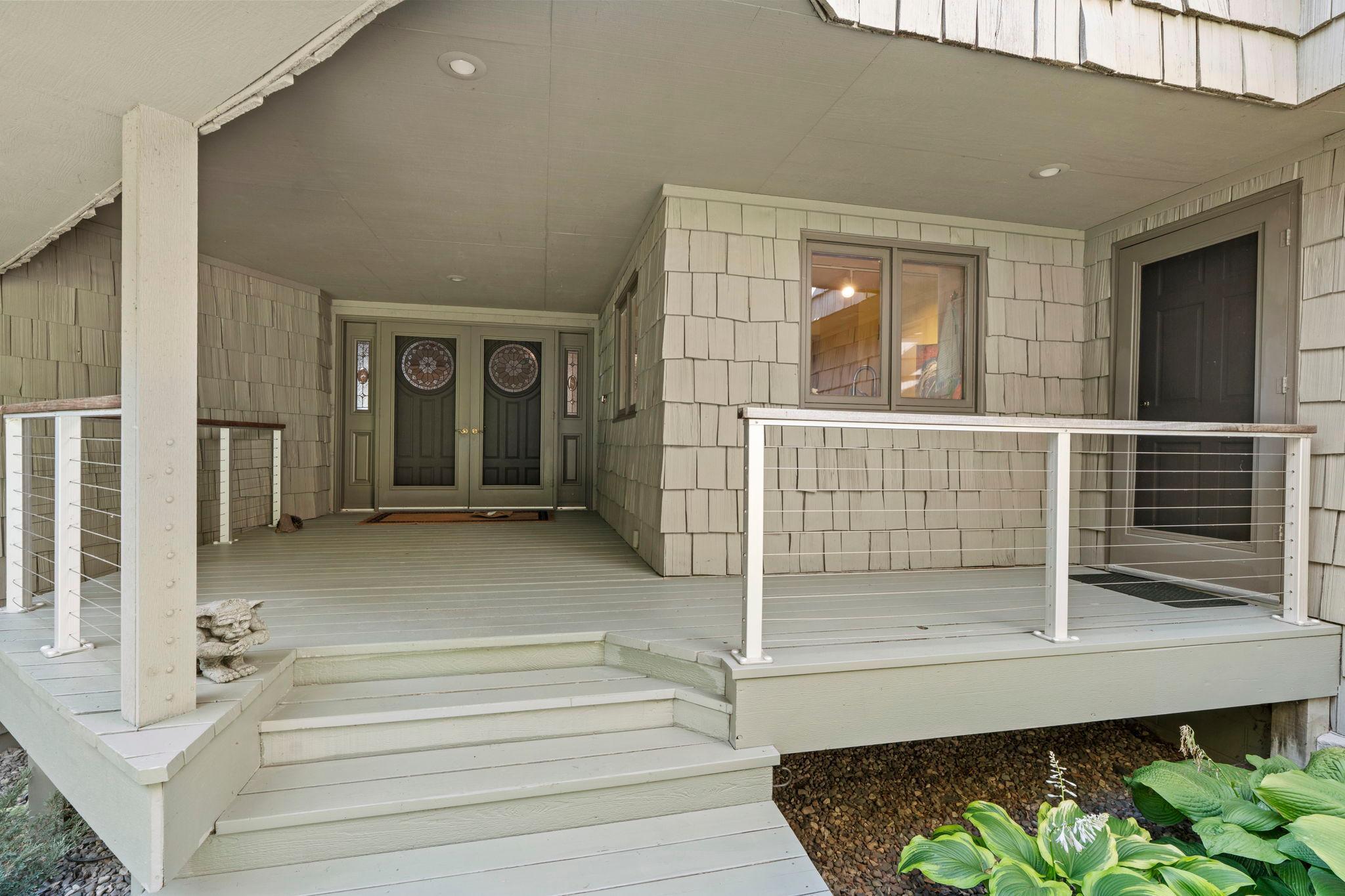 3942 Enchanted Lane