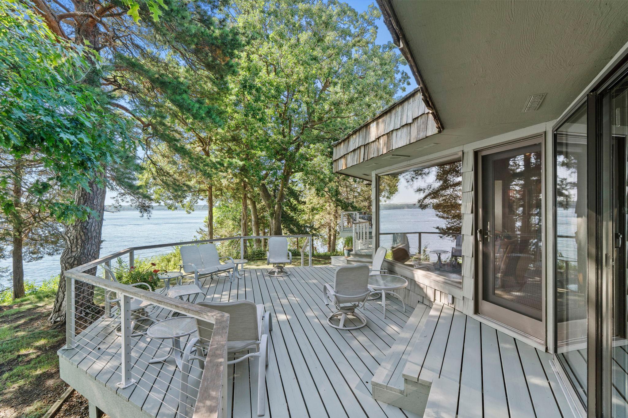 3942 Enchanted Lane