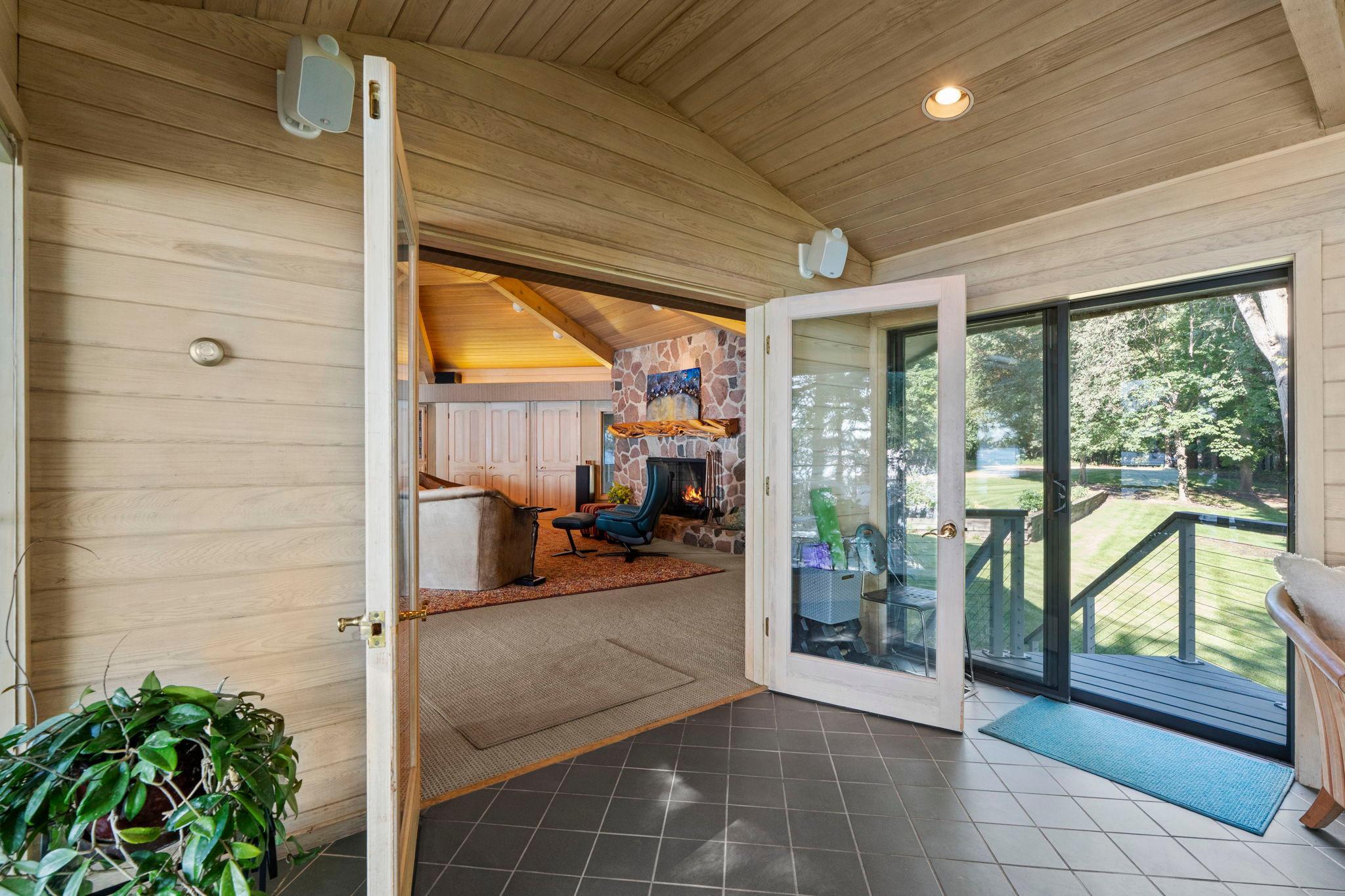 3942 Enchanted Lane