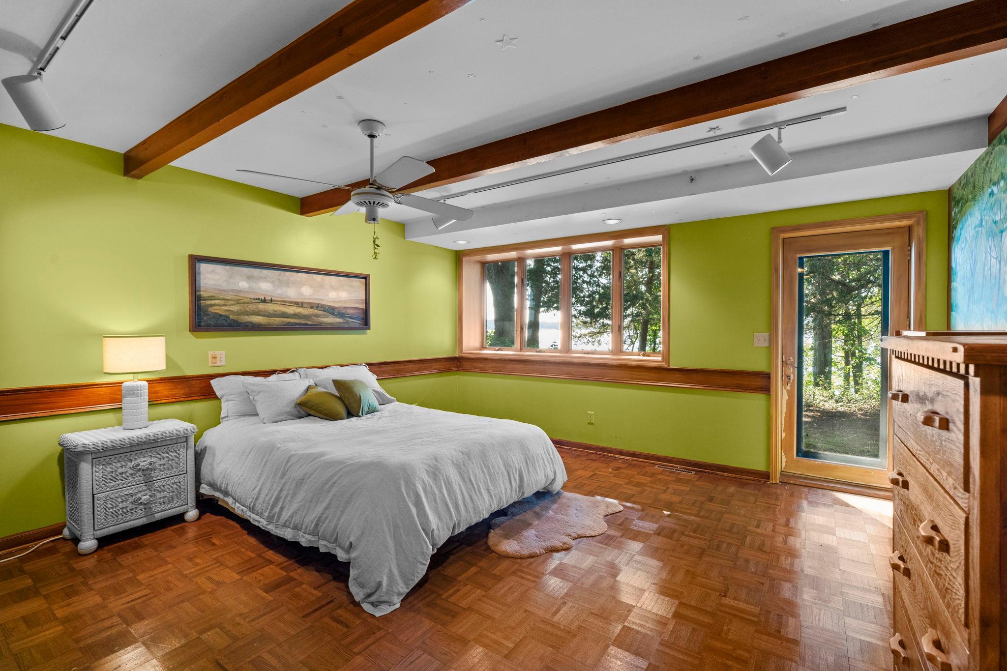 3942 Enchanted Lane