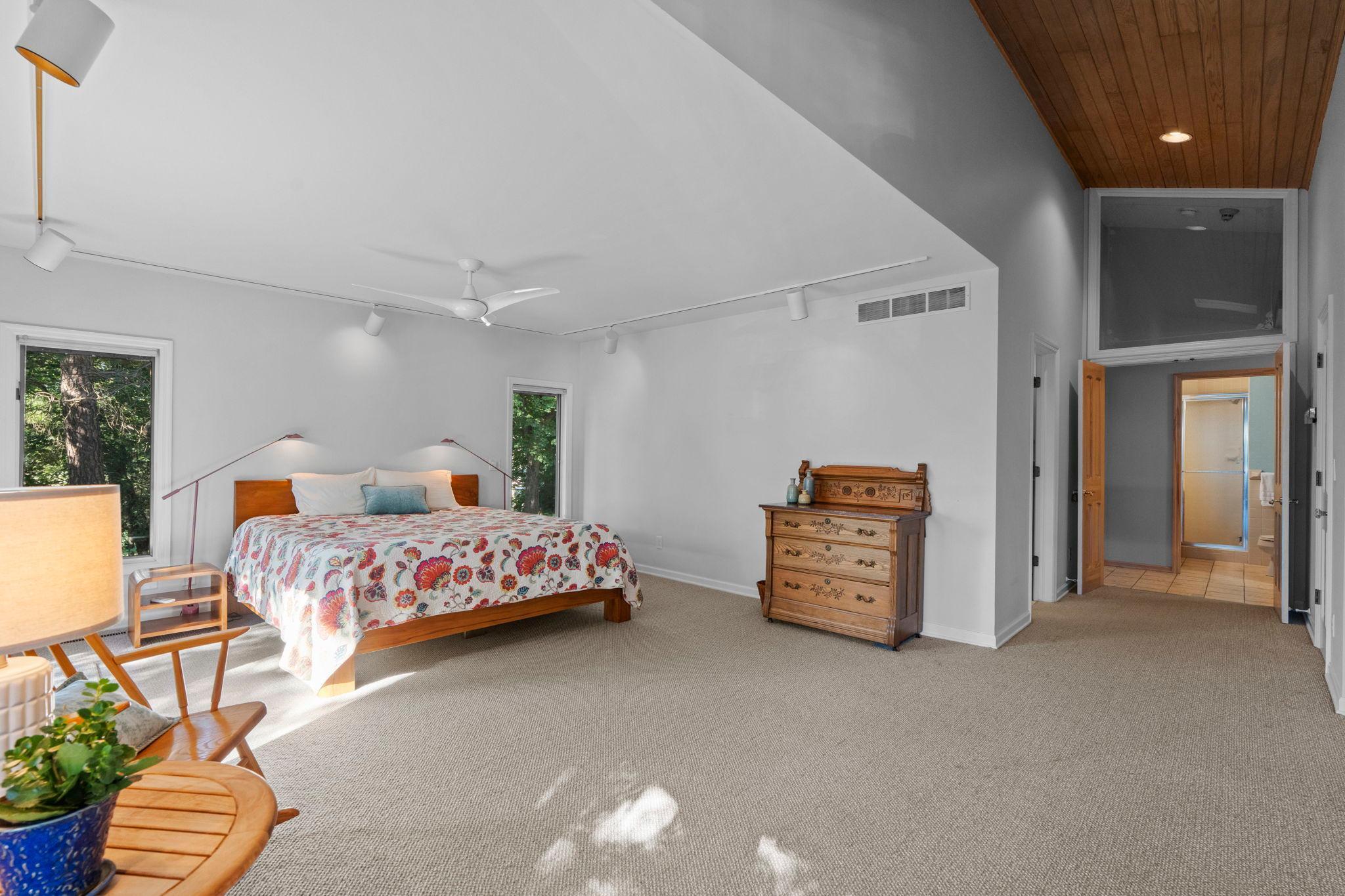 3942 Enchanted Lane