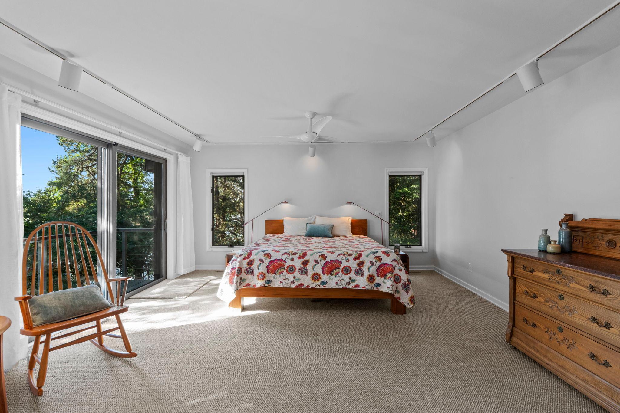 3942 Enchanted Lane
