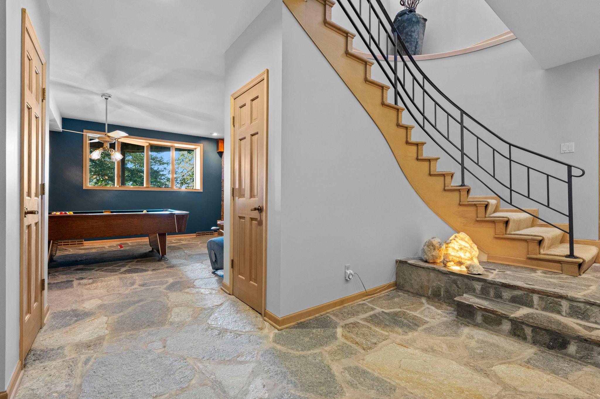 3942 Enchanted Lane