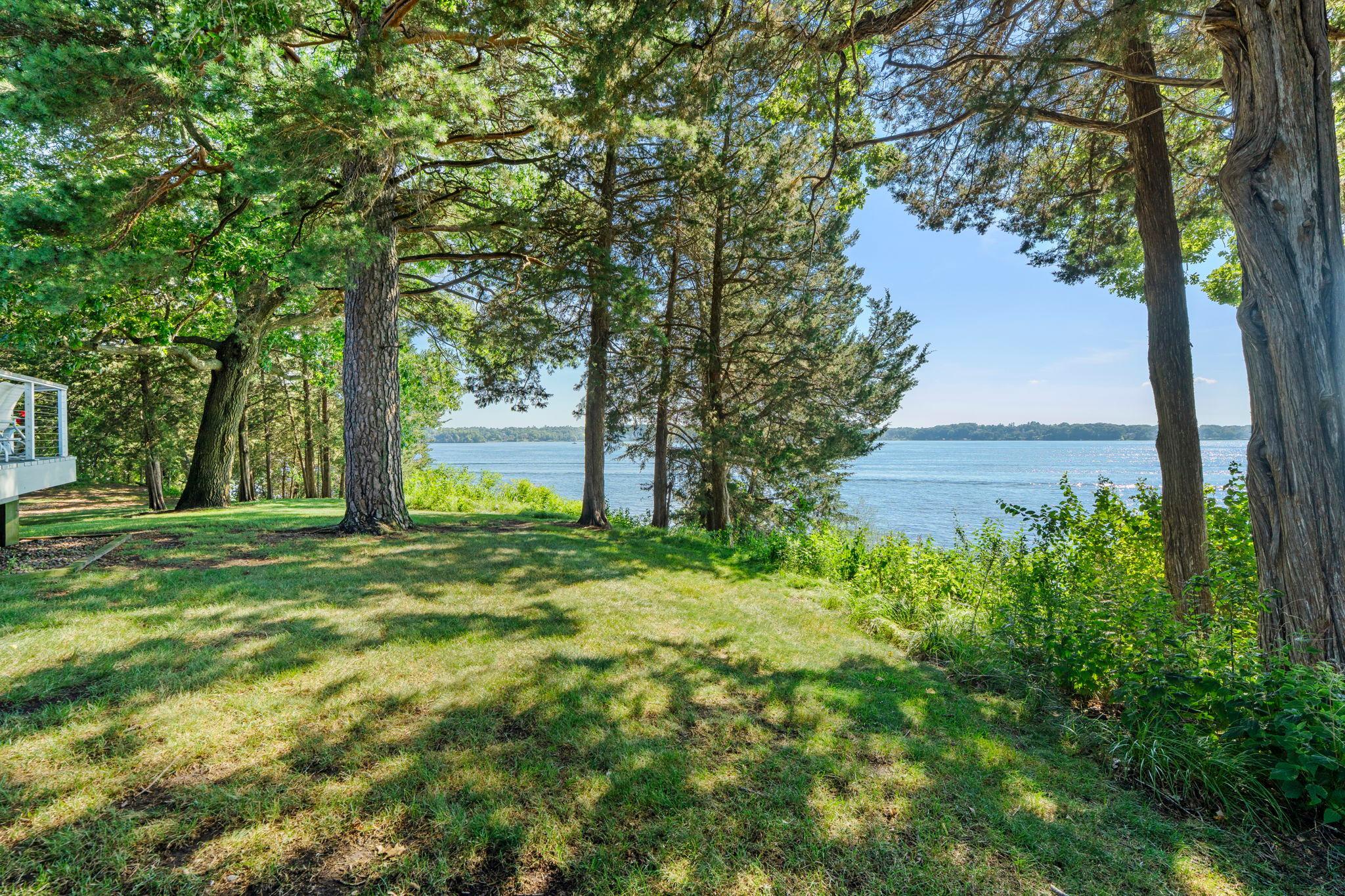 3942 Enchanted Lane