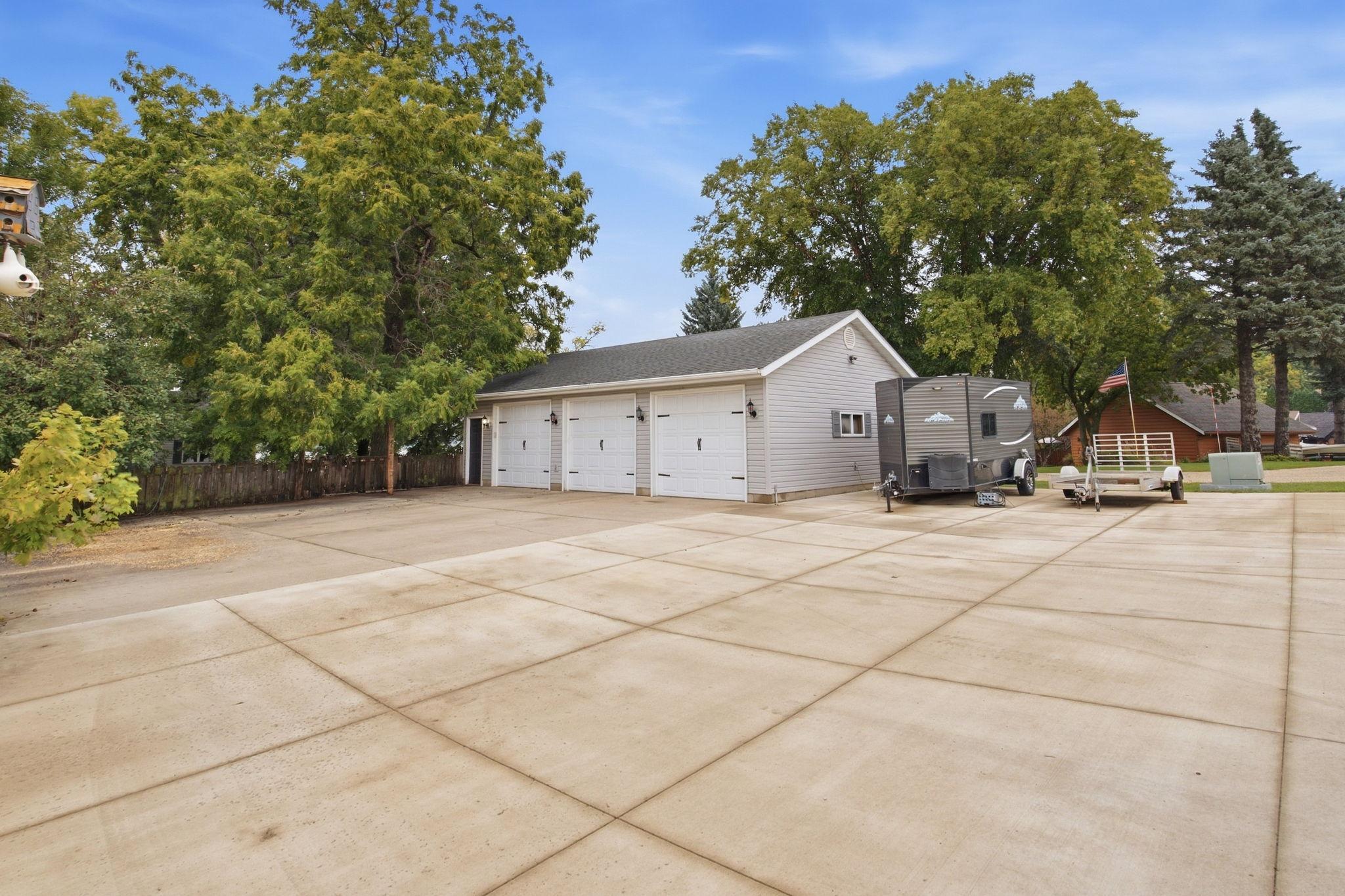 5134 E Eagle Lake Road