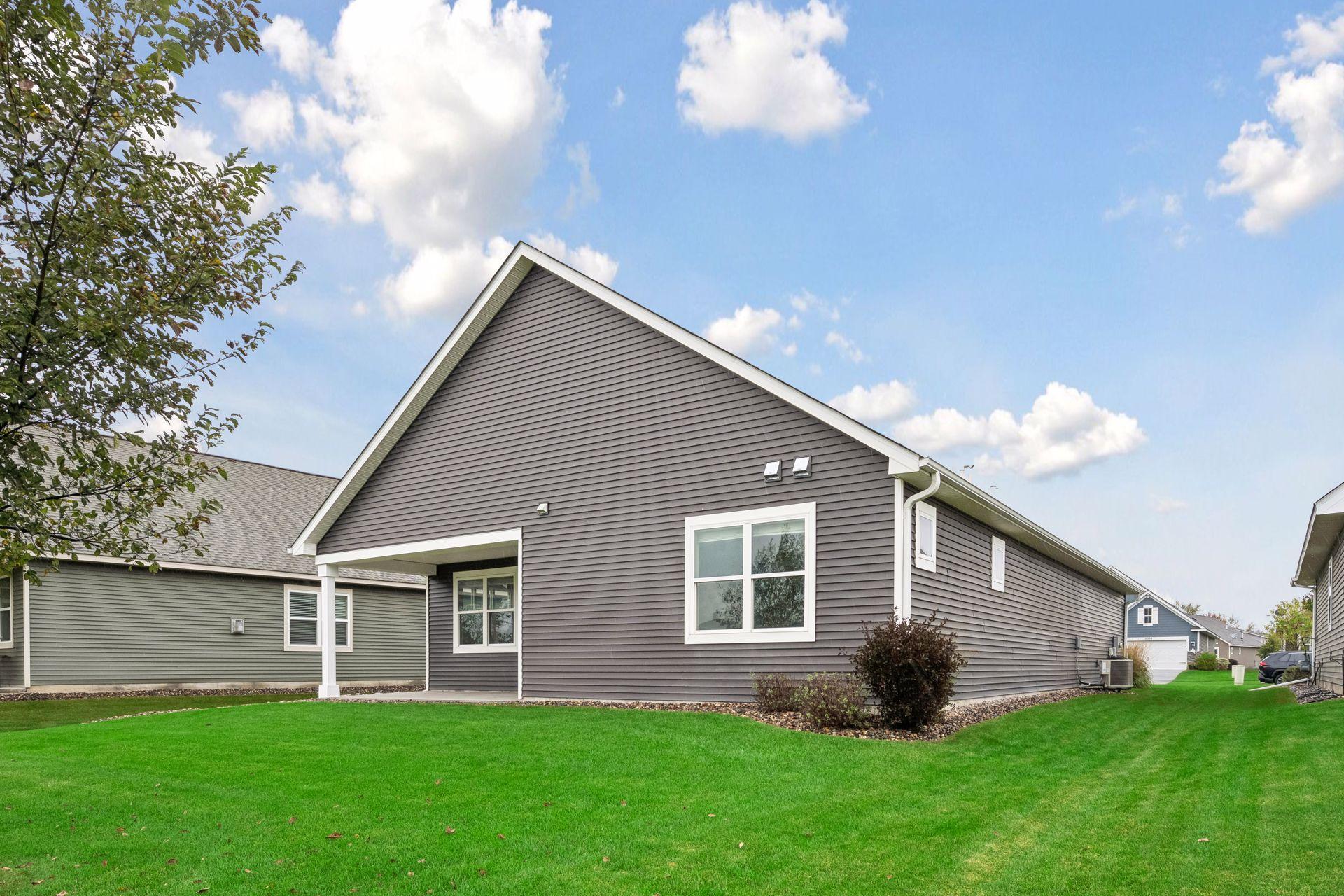 11509 Deerwood Circle N