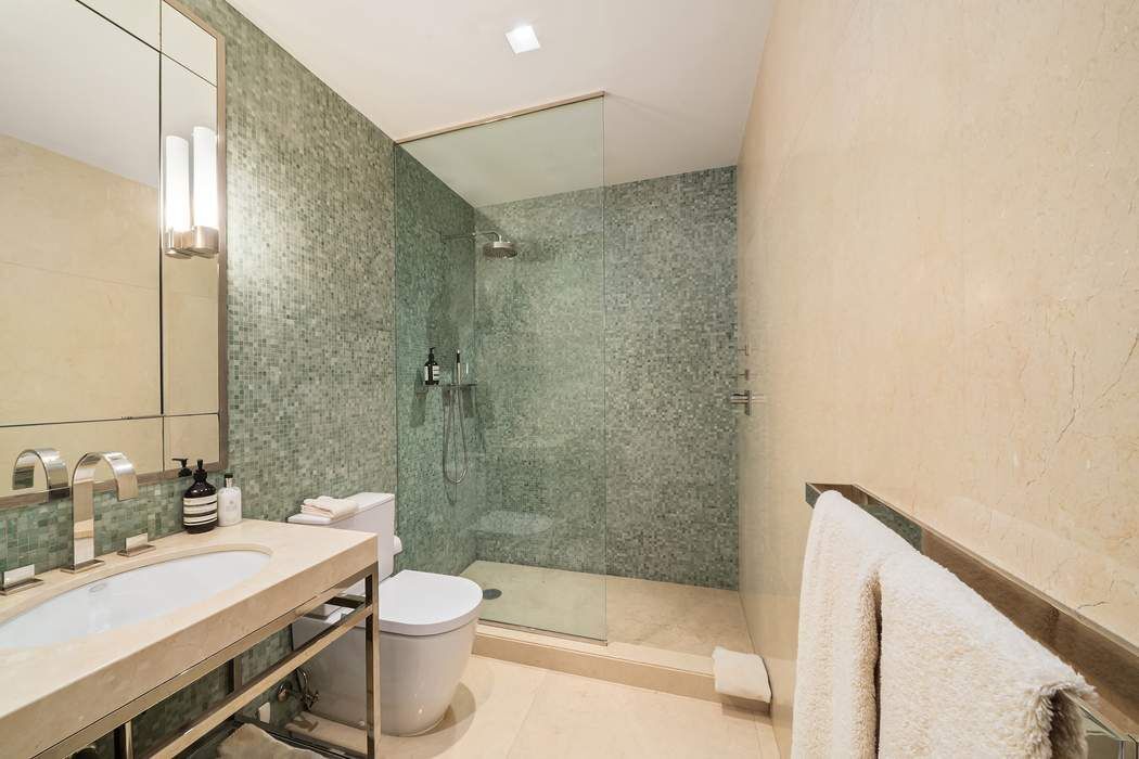 50 Central Park S 28