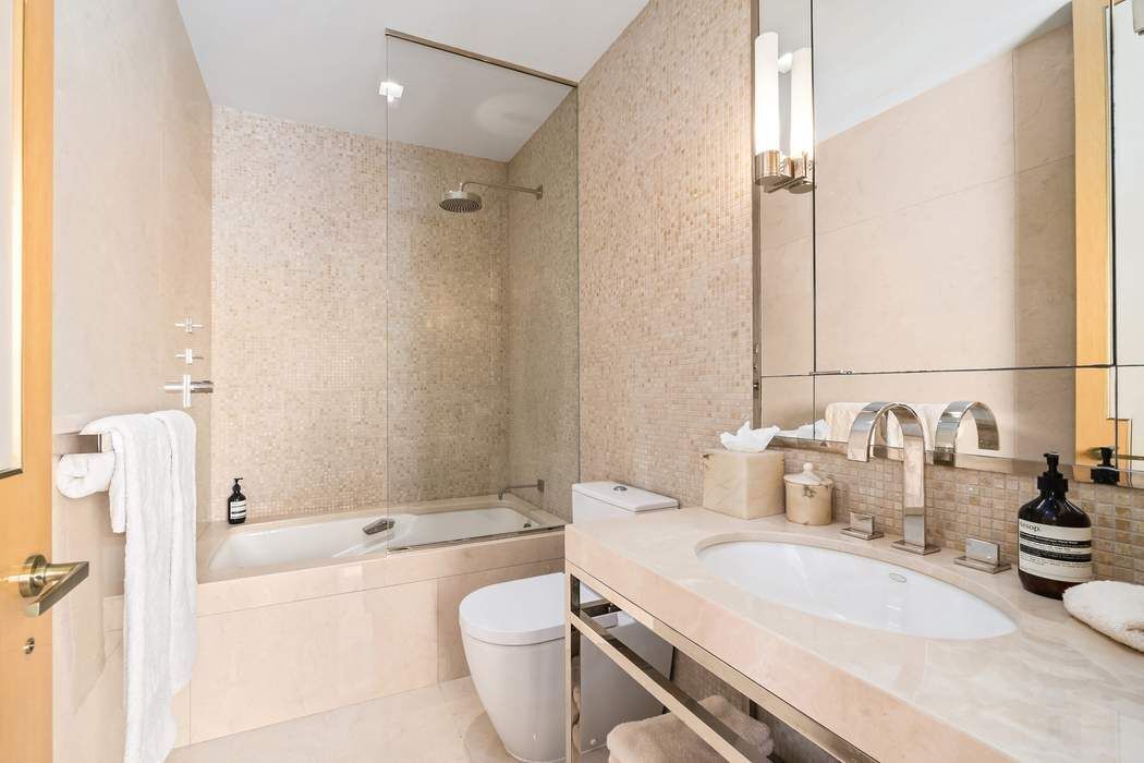 50 Central Park S 28