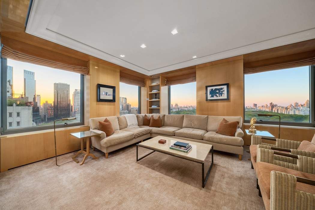 50 Central Park S 28