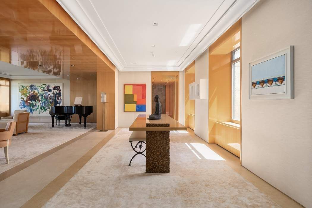 50 Central Park S 28