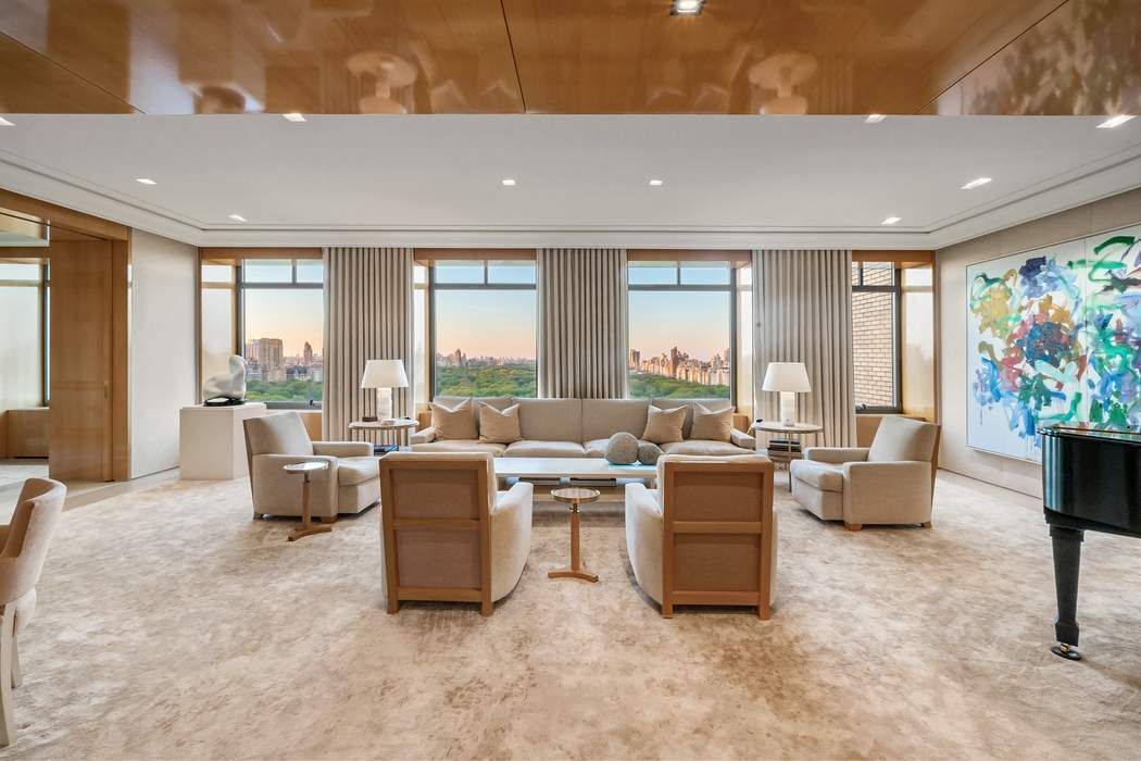 50 Central Park S 28