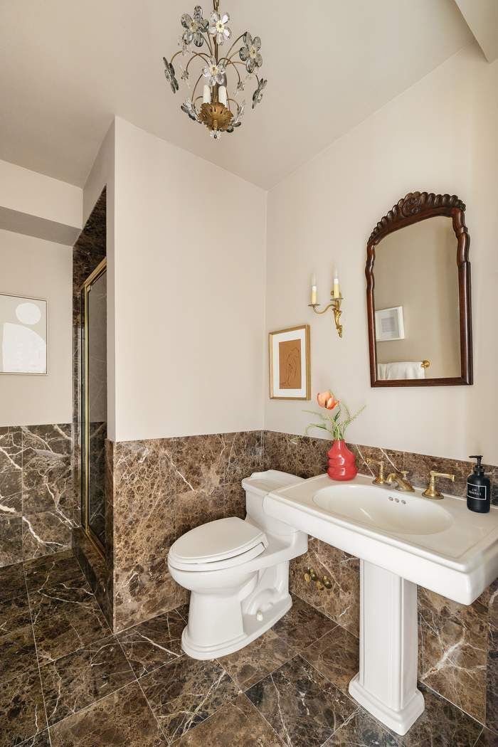 860 Fifth Avenue 6K