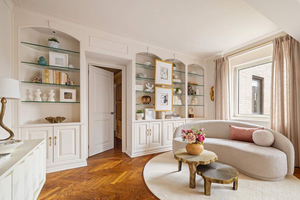 860 Fifth Avenue 6K