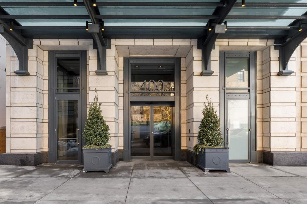 400 W 12th Street 4B