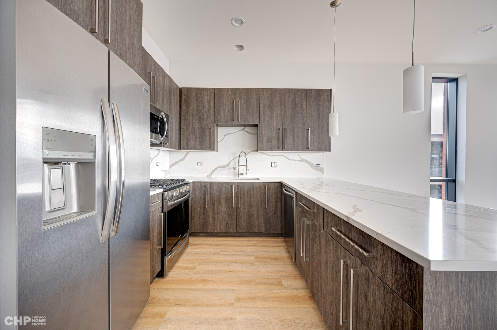 3114 N Ridgeway Avenue Unit: 203