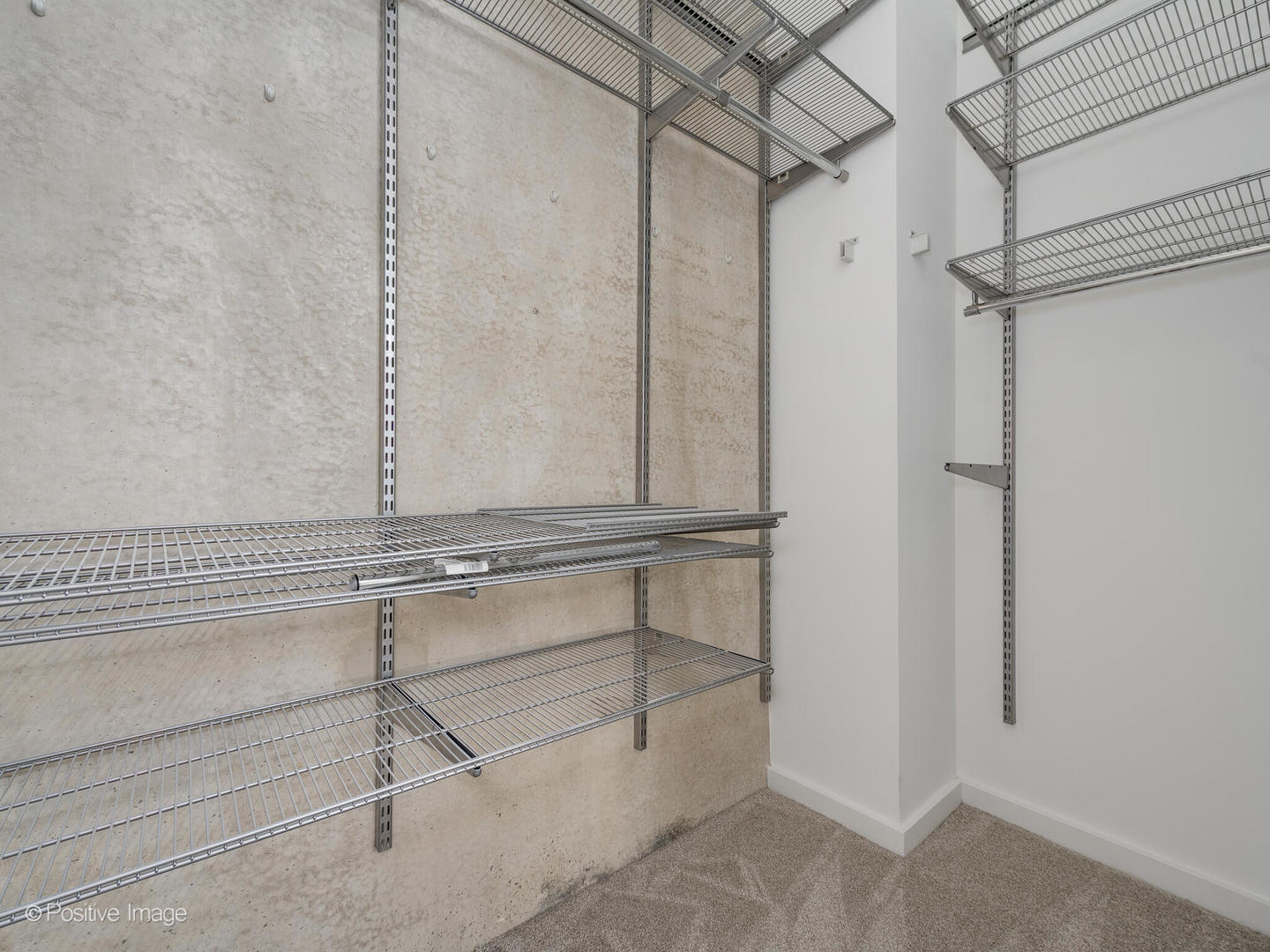 630 N Franklin Street Unit: 817