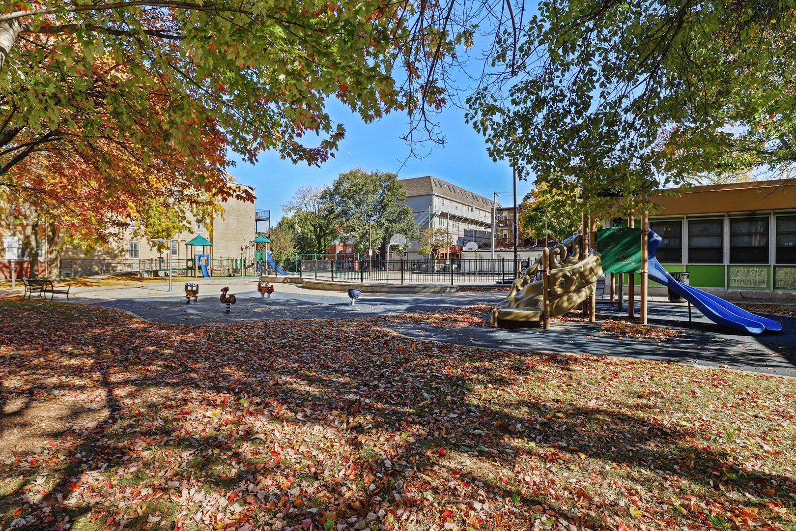 4430 N Magnolia Avenue Unit: 2S