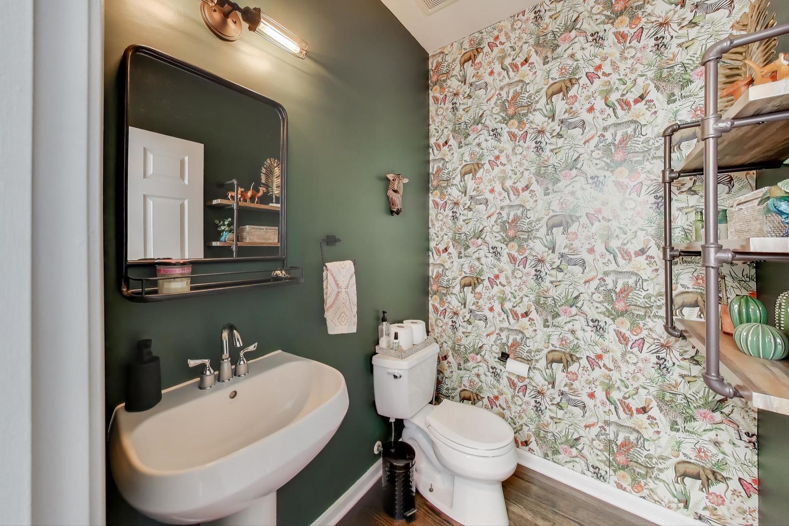 4525 W Irving Park Road