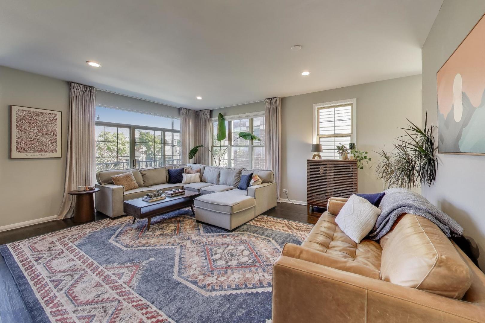 4525 W Irving Park Road