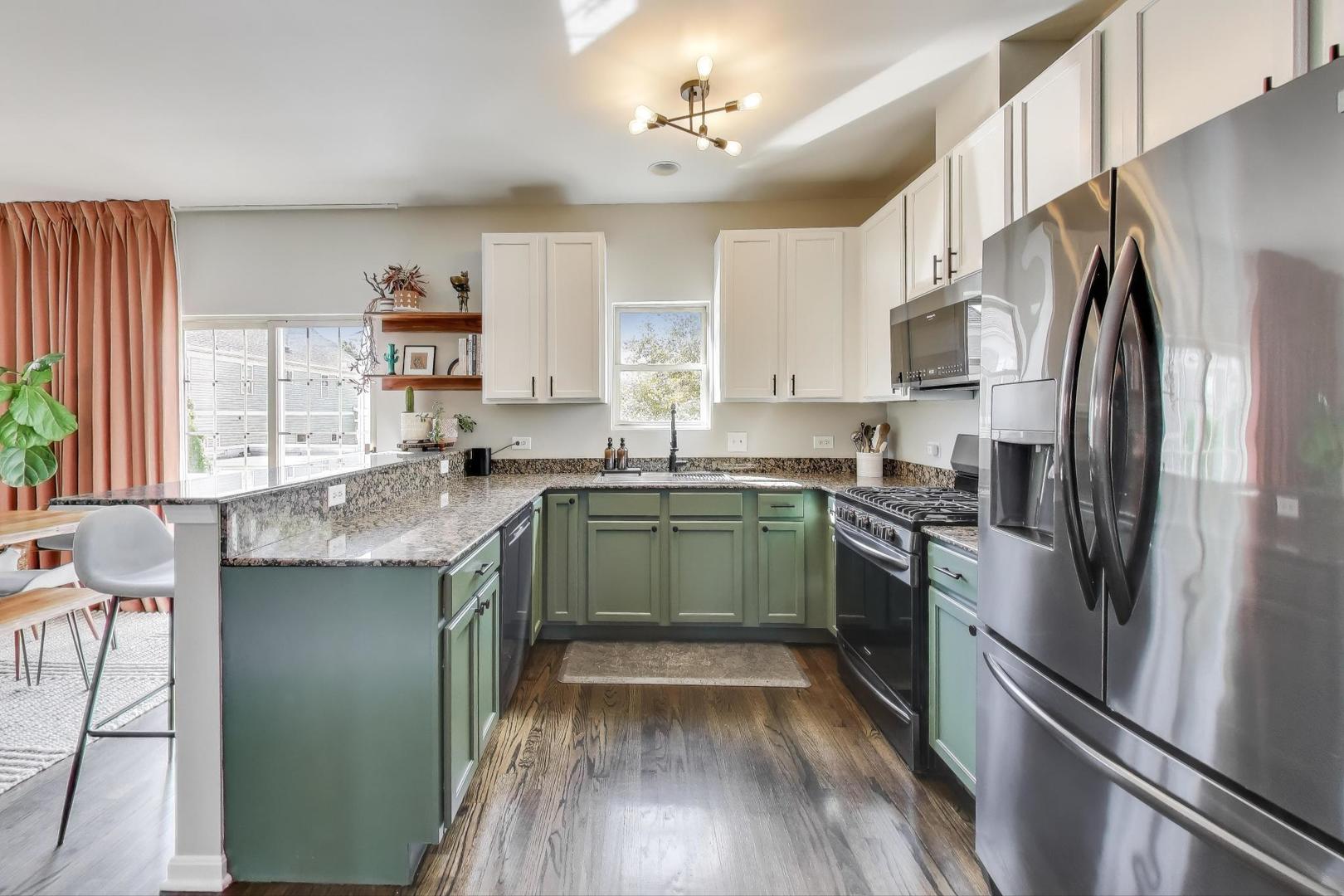 4525 W Irving Park Road