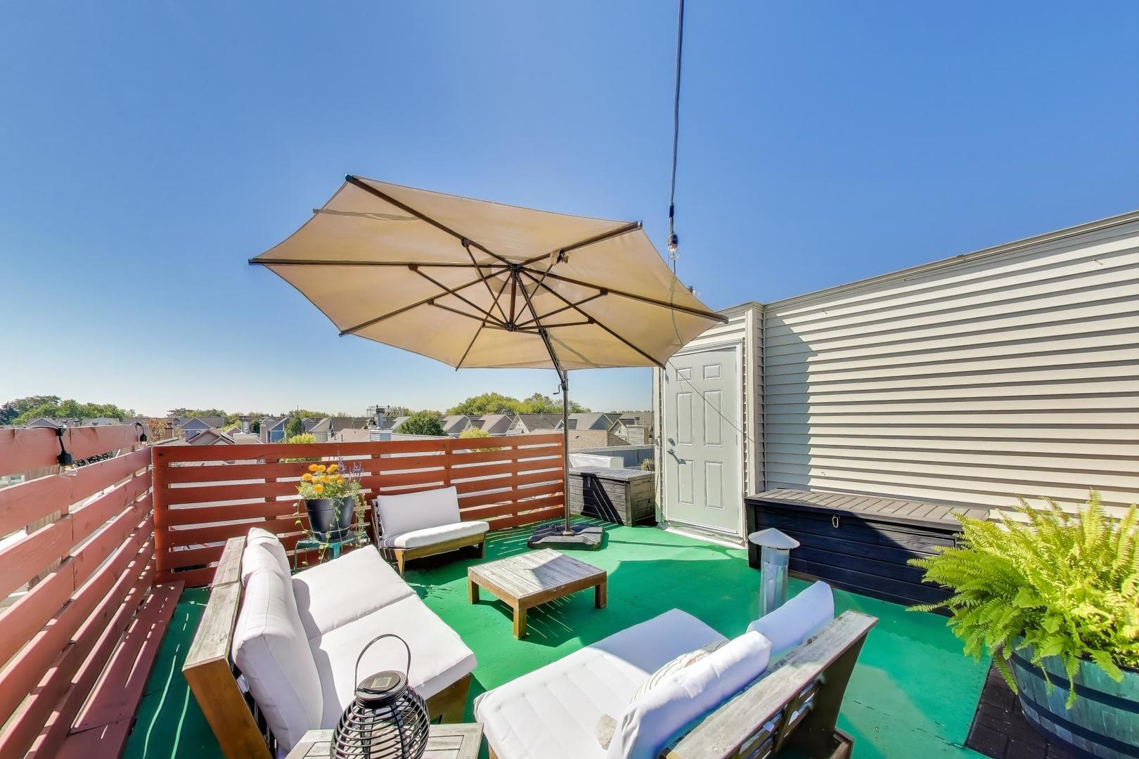 4525 W Irving Park Road