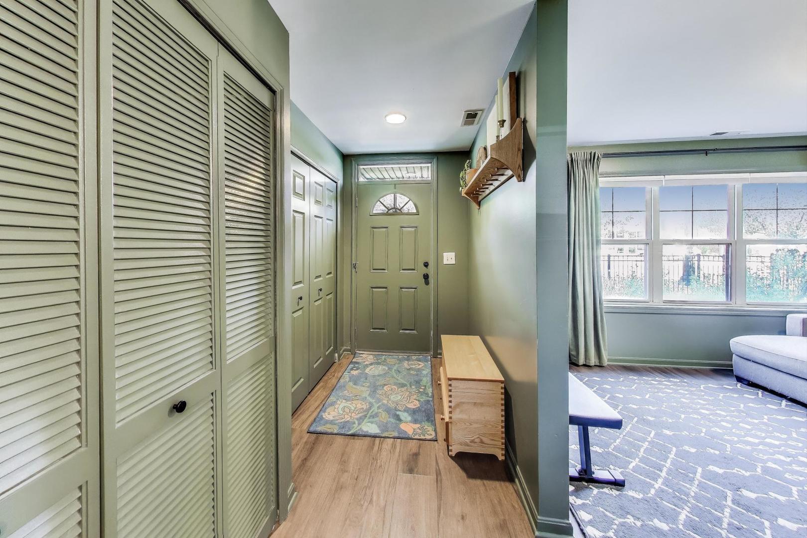 4525 W Irving Park Road